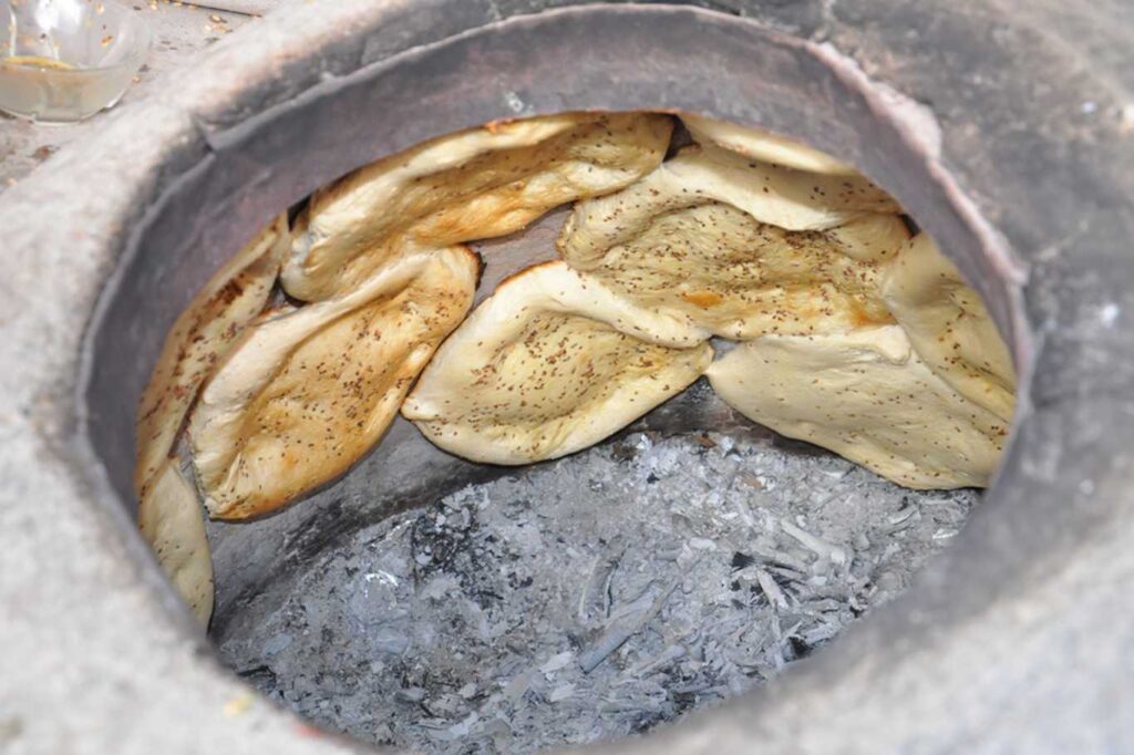 Tandır Ekmeği